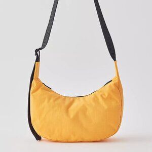 NWT Baggu Small Crescent Bag - Mango